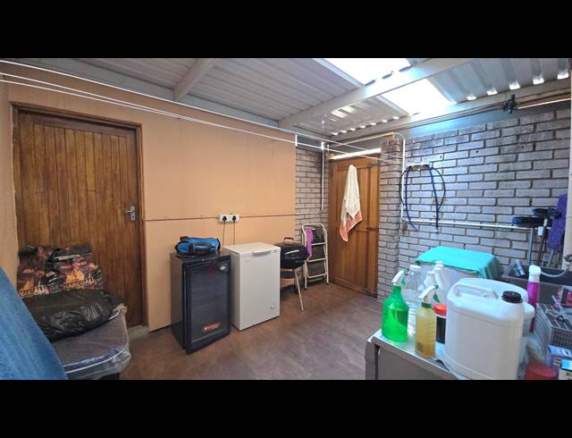 3 BEDROOM DUPLEX FOR SALE IN MALVERN